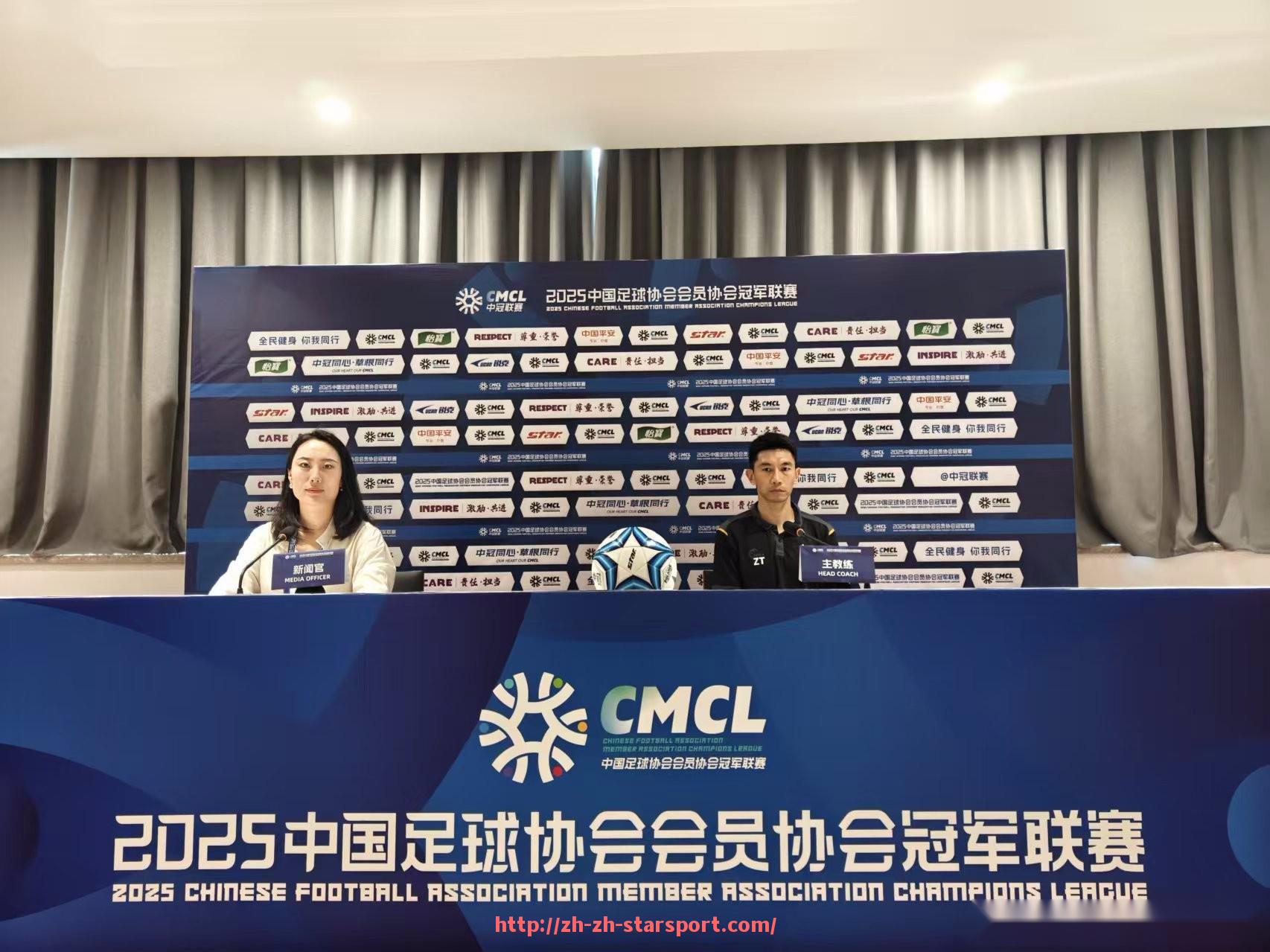 星空体育app-西甲联赛巴萨战况:巴萨在西甲联赛中的赛季战况与表现