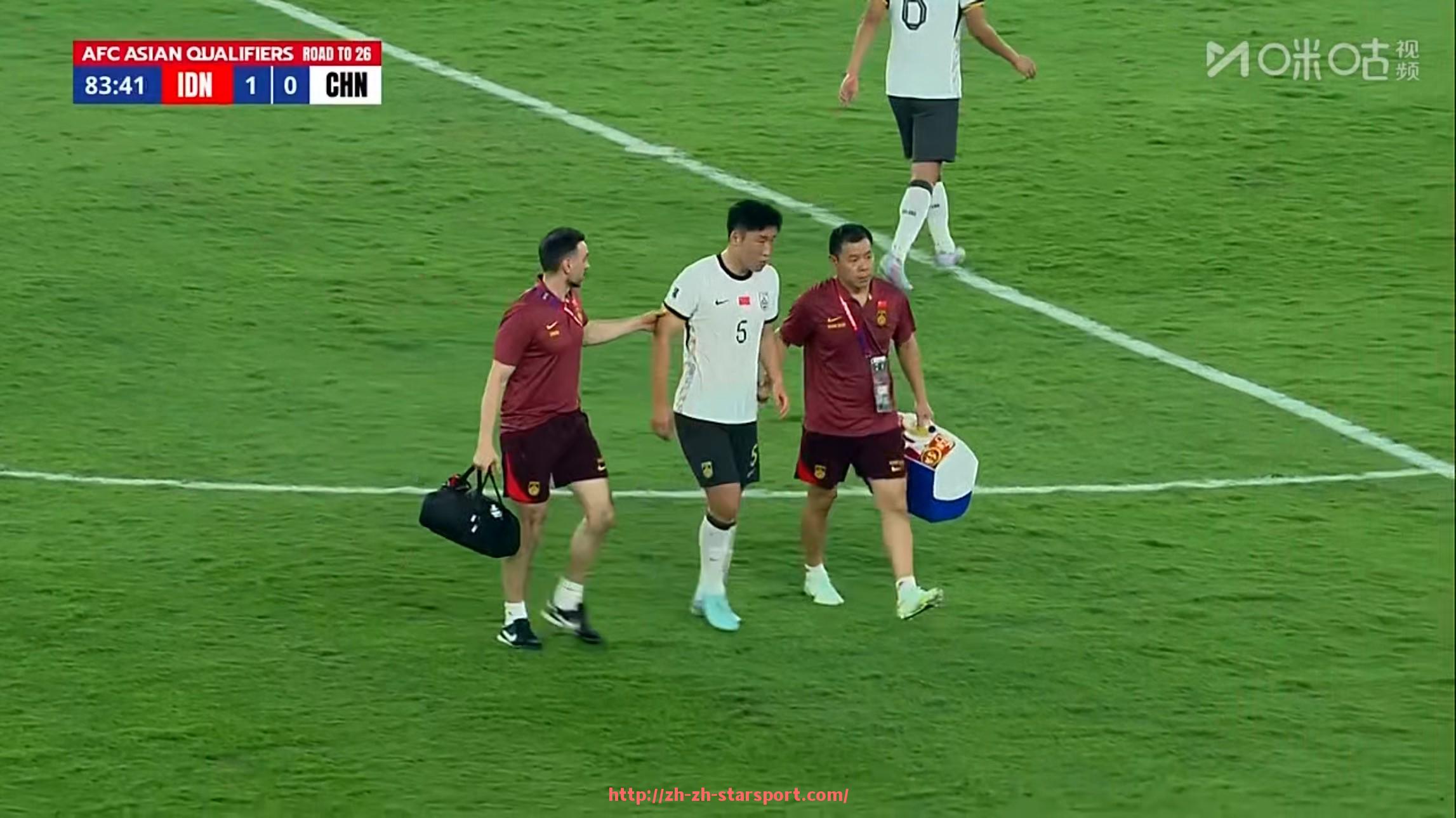 星空体育app-法甲主教练频繁变动原因与背后因素分析